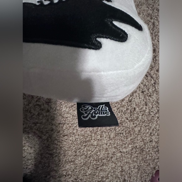 Dolls Kill Home Elliot pillow - Picture 3 of 3